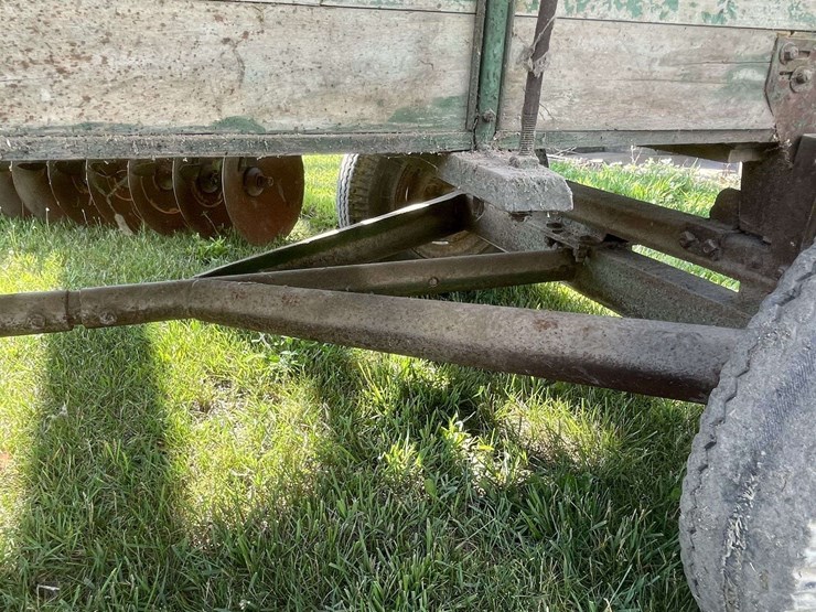john-deere-triumph-wagon-and-running-gear-image-47
