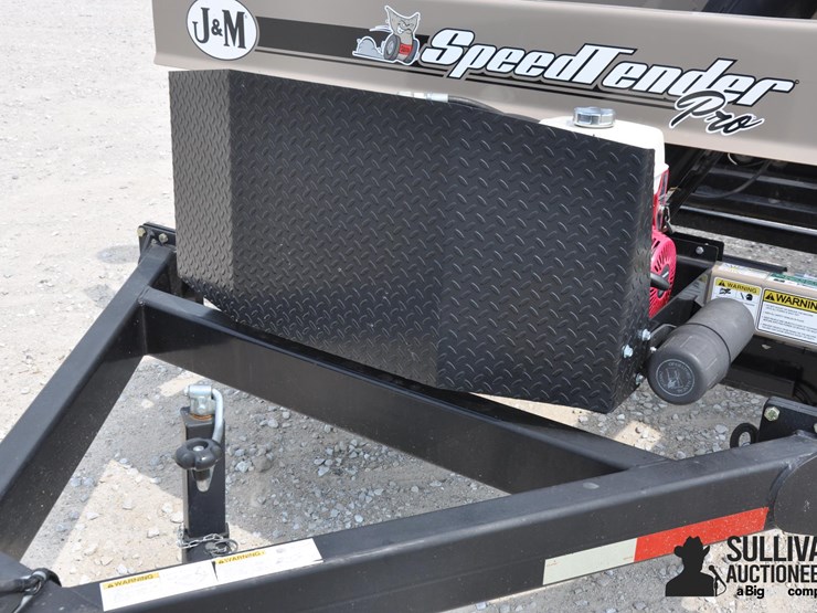 2019-j&m-250-image-10