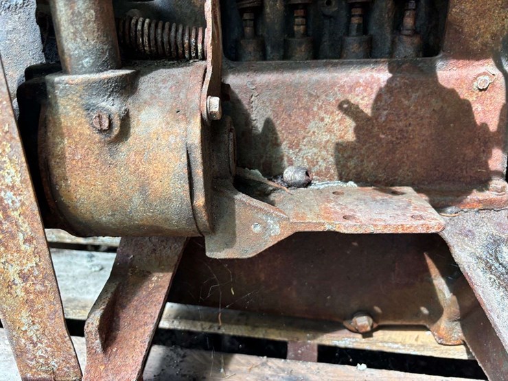 stationary-engine-image-3