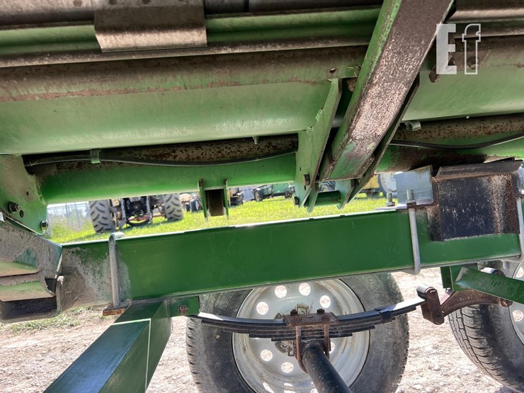 2006-john-deere-630f-image-19