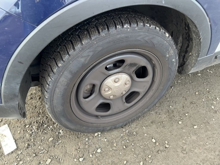 2017-ford-explorer-image-9