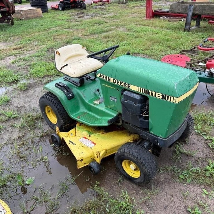 JOHN DEERE 116