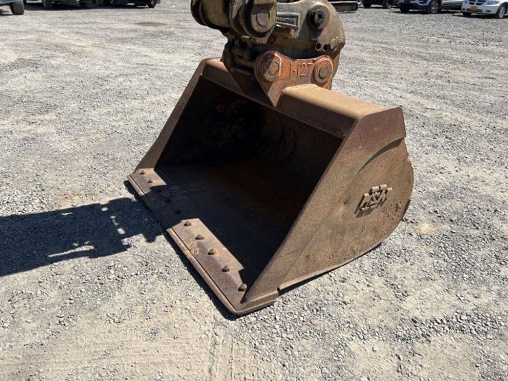 2008-deere-120c-image-12