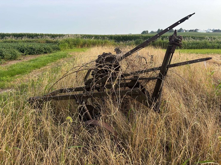 1-bottom-14”-plow-image-4