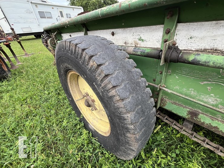 john-deere-34-image-11