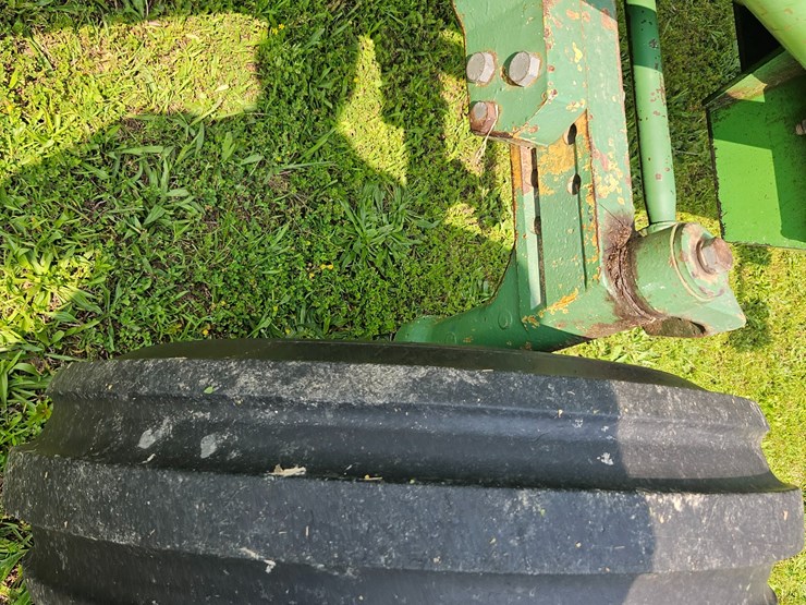 1982-john-deere-2940-image-42