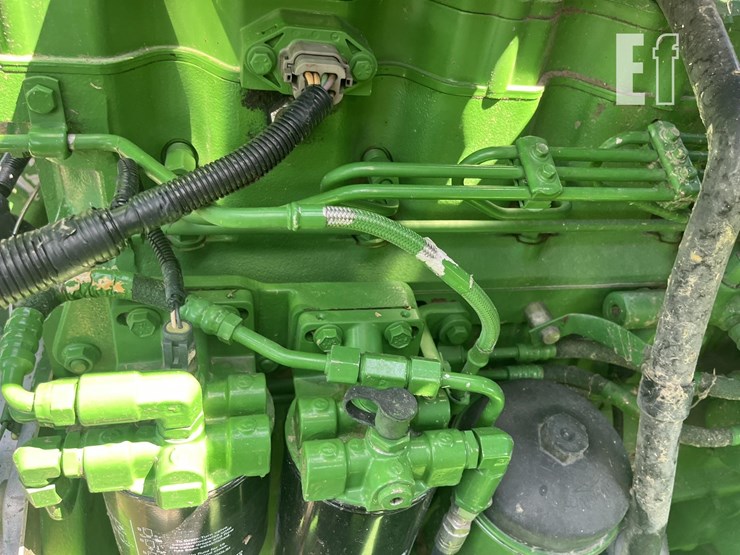 2005-john-deere-9560-sts-image-32