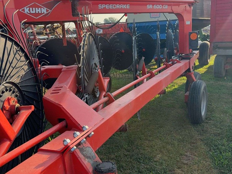 2019-kuhn-sr600-image-13