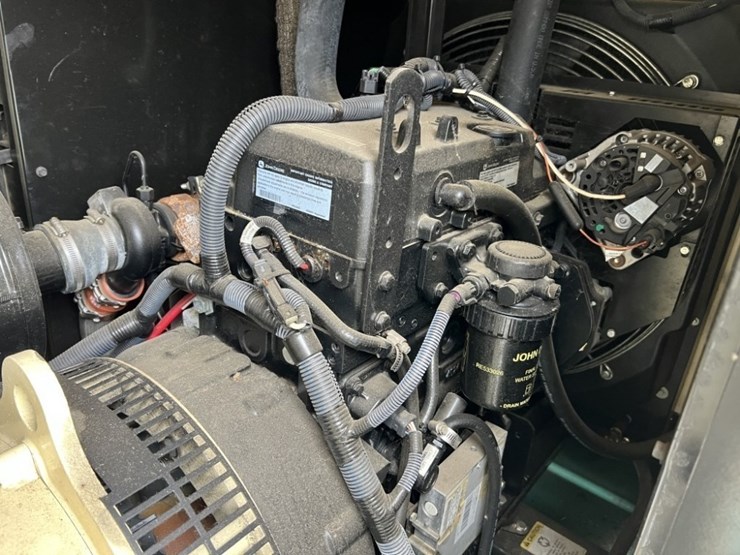 kohler-power-systems-40-towable-generator-image-11