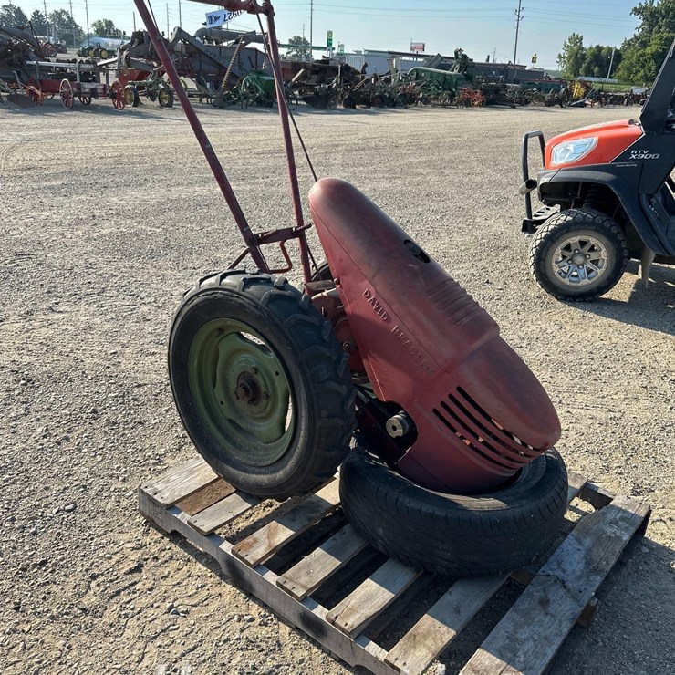927 - DAVID-BRADLEY WALK BEHIND TRACTOR (NO TAG)