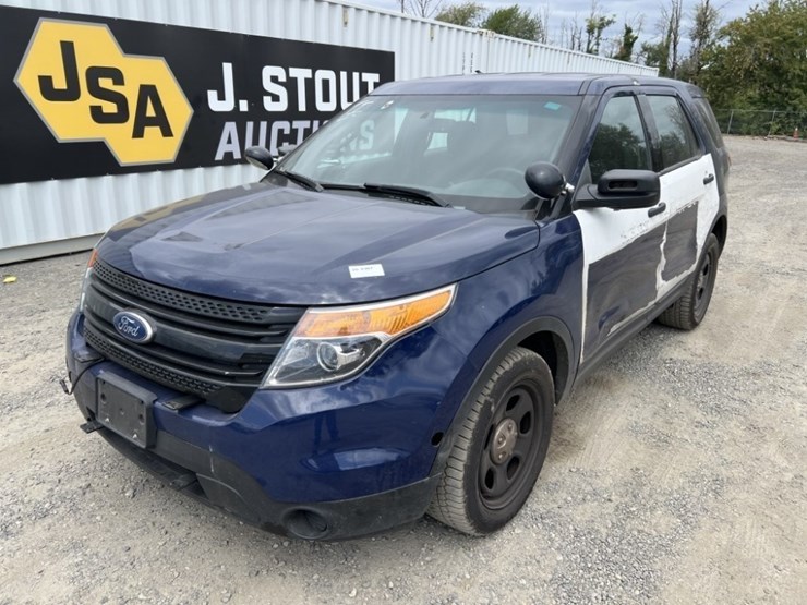 2015-ford-explorer-image-1