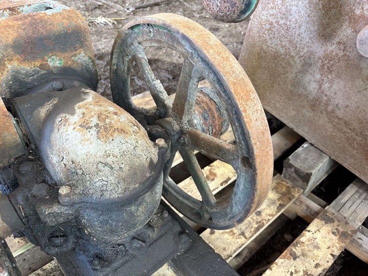 john-deere-model-e-1.5-hp-engine-image-8