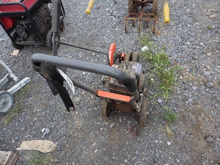 husqvarna-gas-edger-image-3
