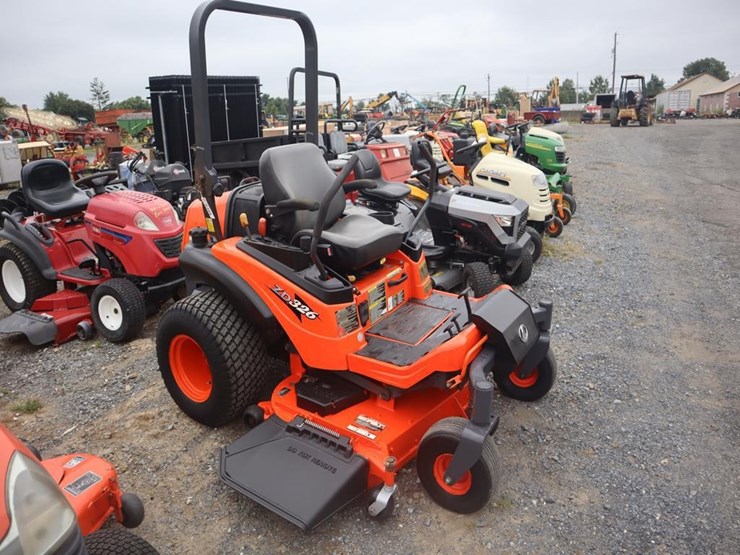 kubota-zd326-image-2