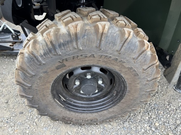 2015-john-deere-gator-image-10