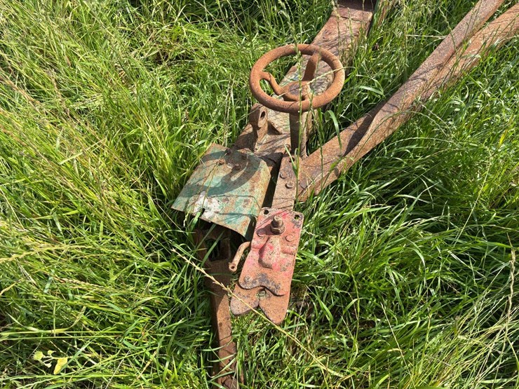 john-deere-side-chute-baler-image-5