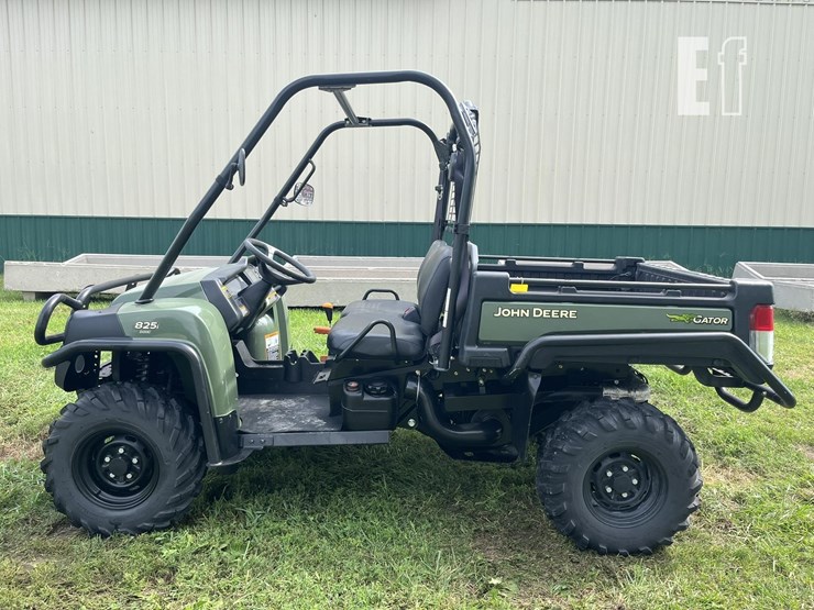 2011-john-deere-gator-xuv-825i-image-20