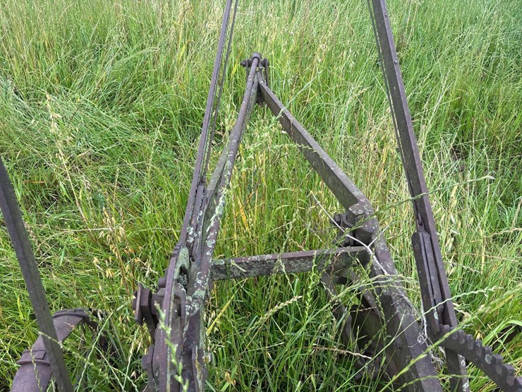 2-bottom-14”-plow-image-24