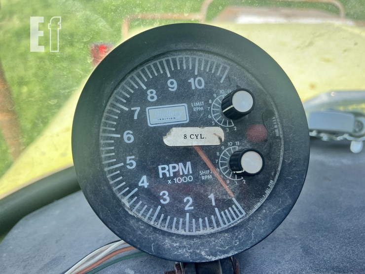 1975-ford-f750-image-8