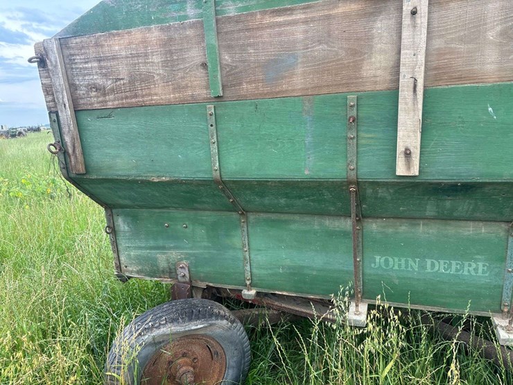 john-deere-flare-box-and-running-gear-image-40