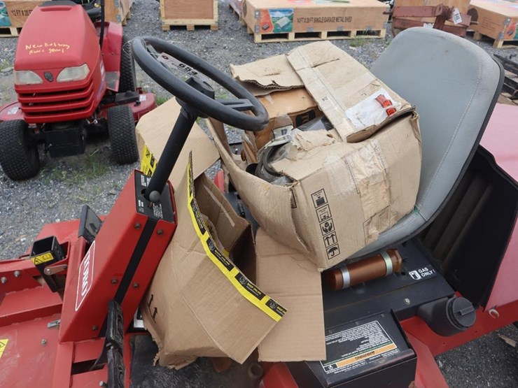 toro-groundmaster-1000-l-mower-image-12