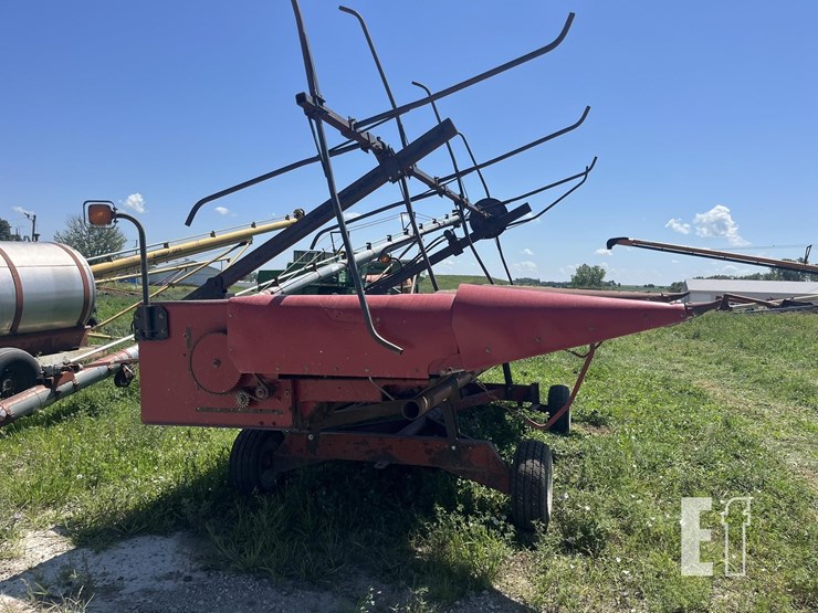 case-ih-1063-image-8