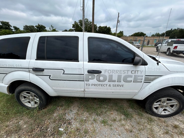 2005-dodge-durango-image-10