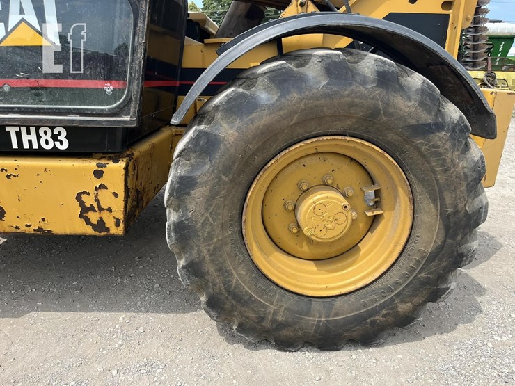 2002-caterpillar-th83-image-22