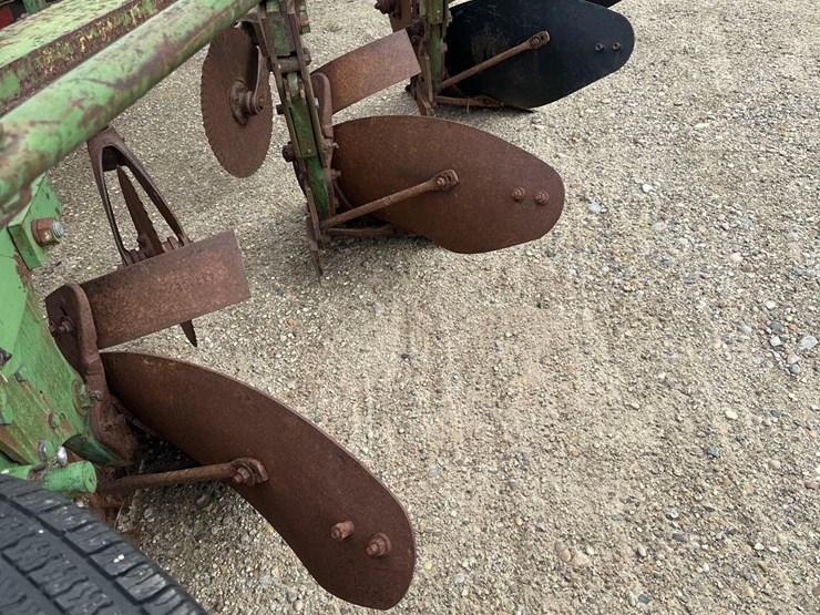john-deere-f145-image-6