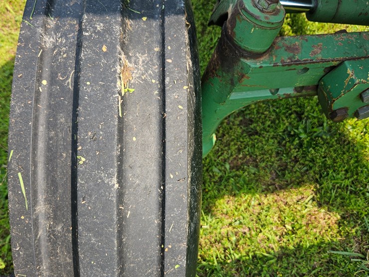 1982-john-deere-2940-image-39