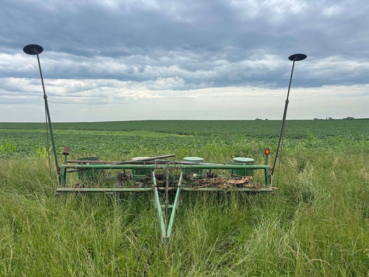 john-deere-1240-image-2