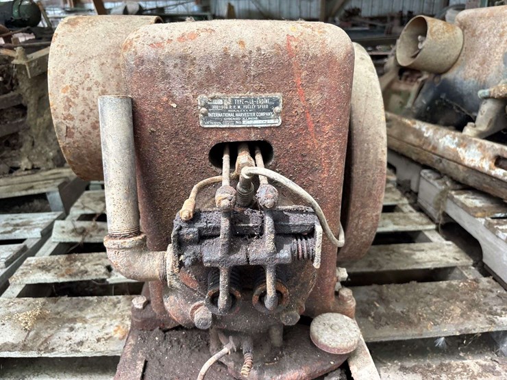 3-5-hp-international-harvester-la-engine-image-14