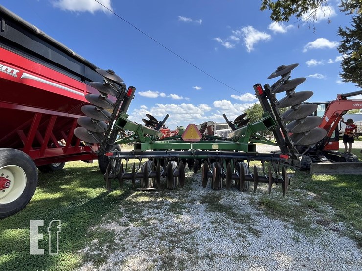 john-deere-630-image-3