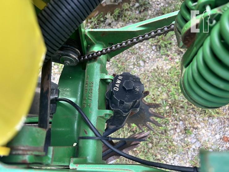 1994-john-deere-7200-image-6