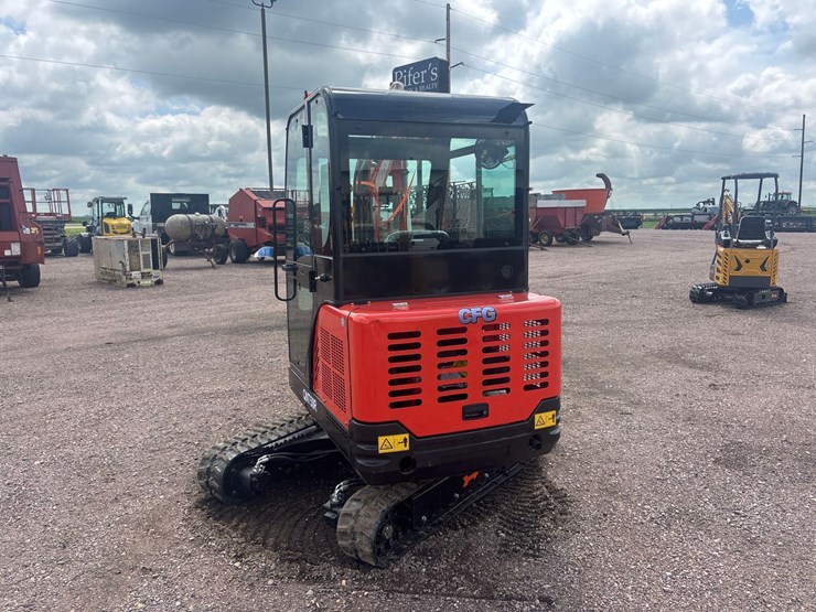 unused-2025-cfg-qnt50r-mini-excavator-image-4
