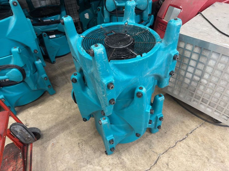 (3)-service-master-ace-turbo-dryers-image-1