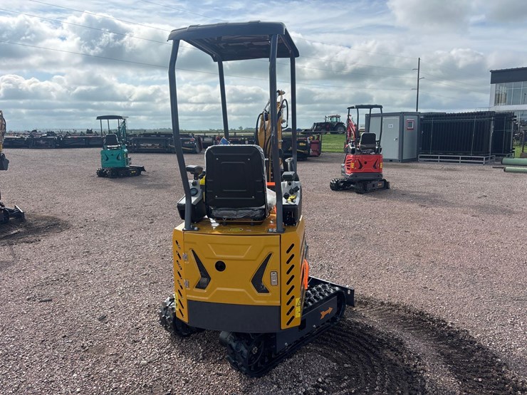 unused-2025-cfg-mx12rx-mini-excavator-image-4