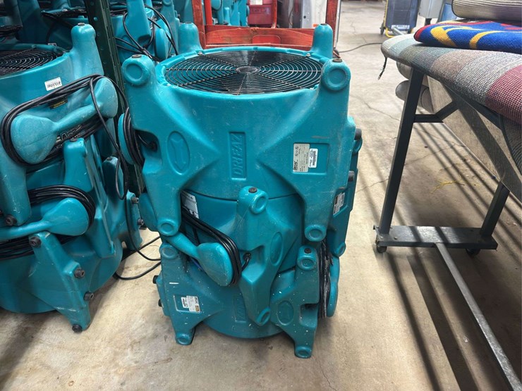 (3)-service-master-ace-turbo-dryers-image-1