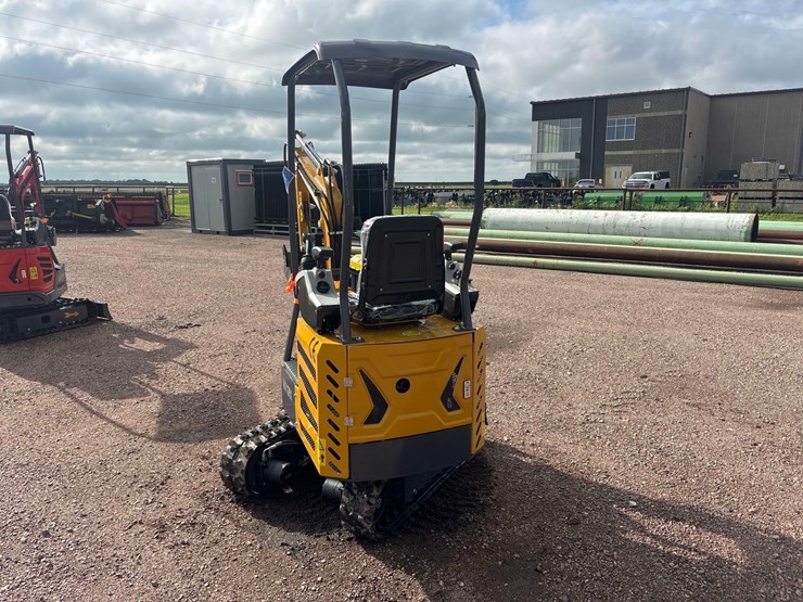 unused-2025-cfg-mx12rx-mini-excavator-image-4