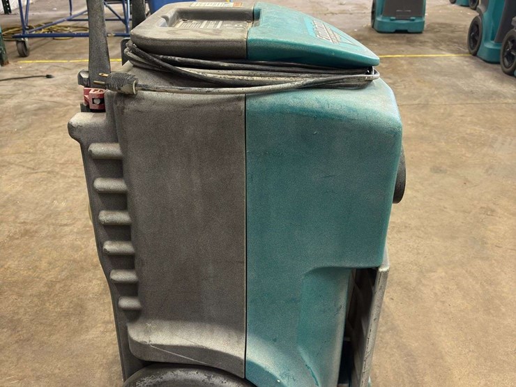 dri-eaz-evolution-lgr-dehumidifier...model:f292-sm…hrs:-5036.9-image-2