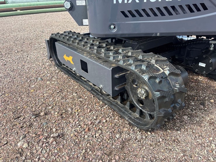 unused-2025-cfg-mx15rx-mini-excavator-image-6