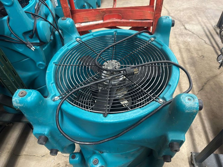 (3)-service-master-turbo-dryers-image-2