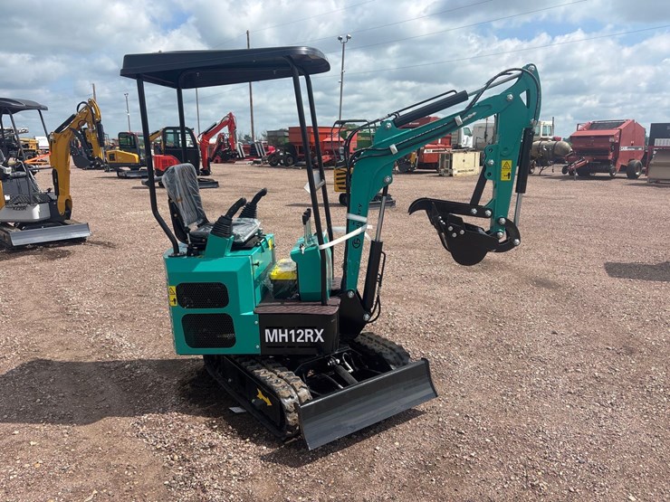 unused-2025-cfg-mh12rx-mini-excavator-image-3