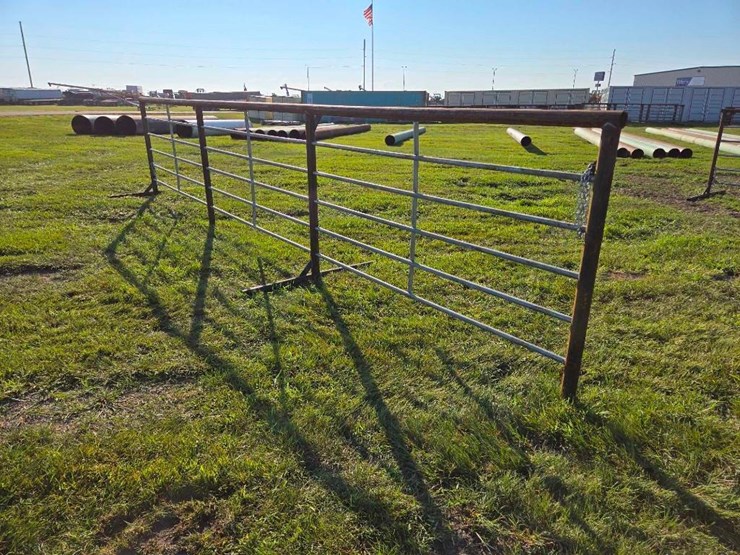 free-standing-panel-image-2