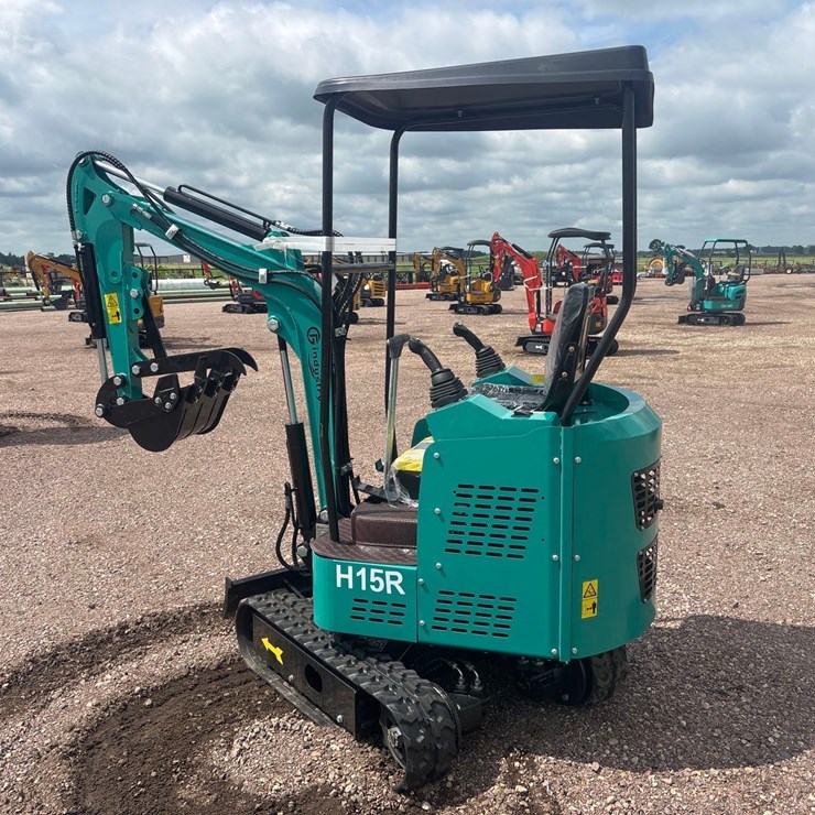 Unused 2025 CFG H15R Mini Excavator