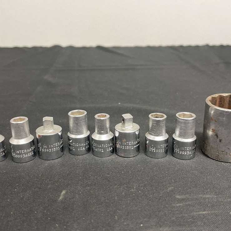(9) IH Sockets