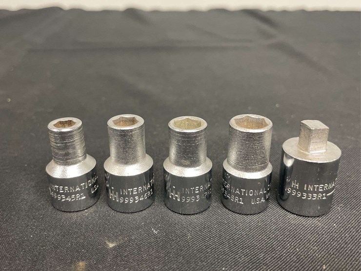 (5)-ih-sockets-image-1