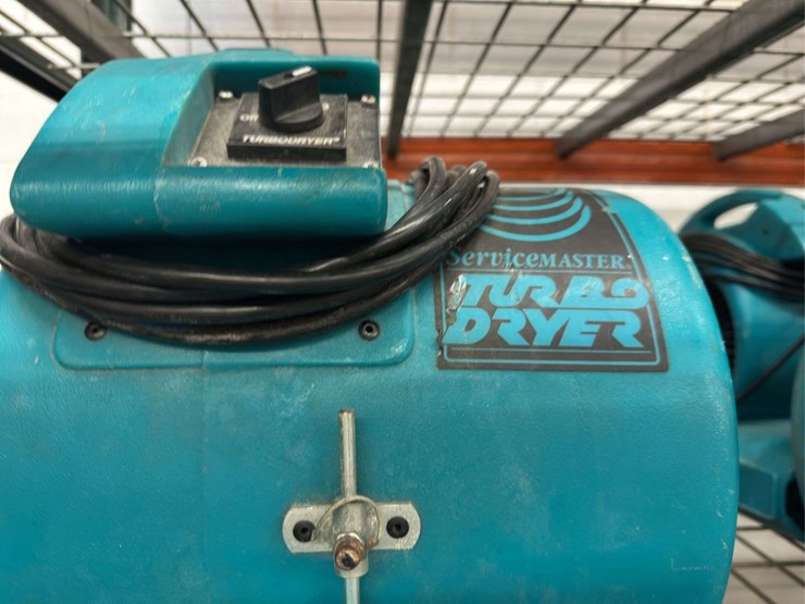 (2)-service-master-turbo-dryers-image-2