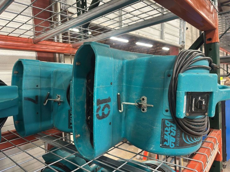 (2)-service-master-turbo-dryers-image-4
