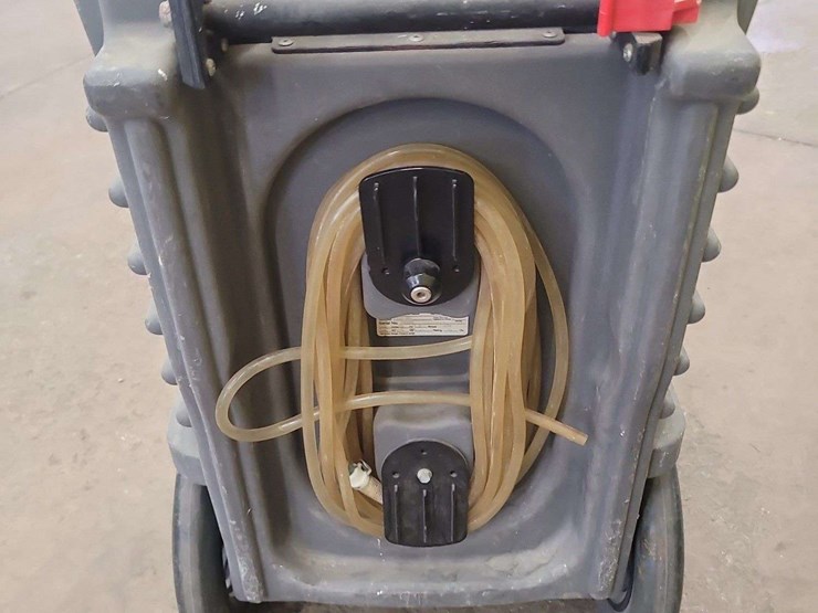 dri-eaz-evolution-lgr-dehumidifier...model:f292-sm...total-hrs:-2,301.3-image-3